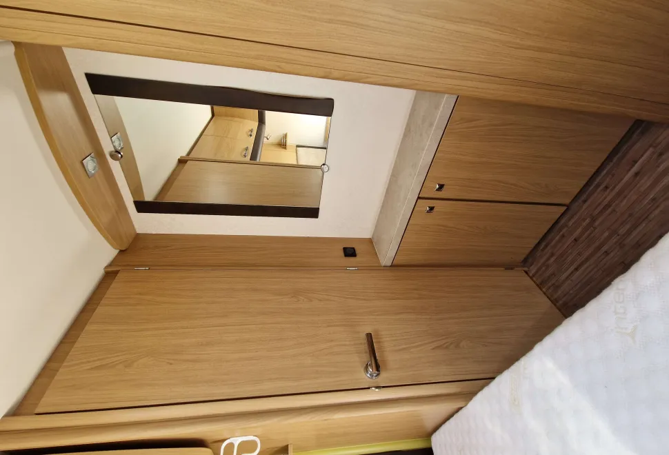 Elddis Crusader Supersirocco 2012