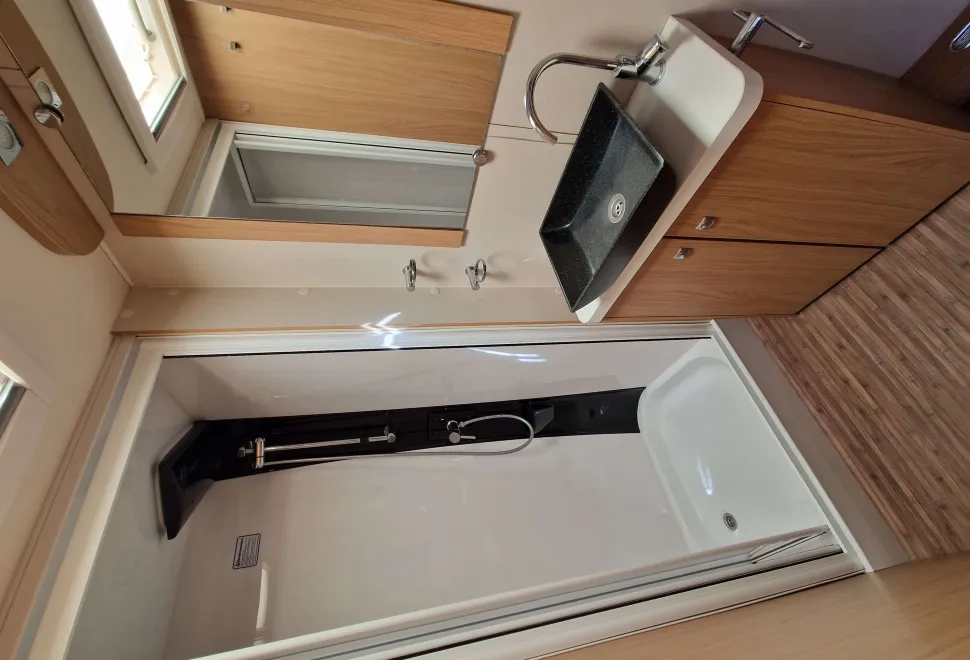 Elddis Crusader Supersirocco 2012