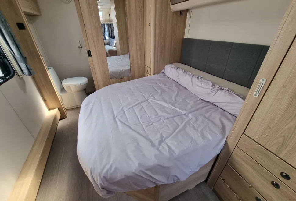 Elddis Avante 554 2018