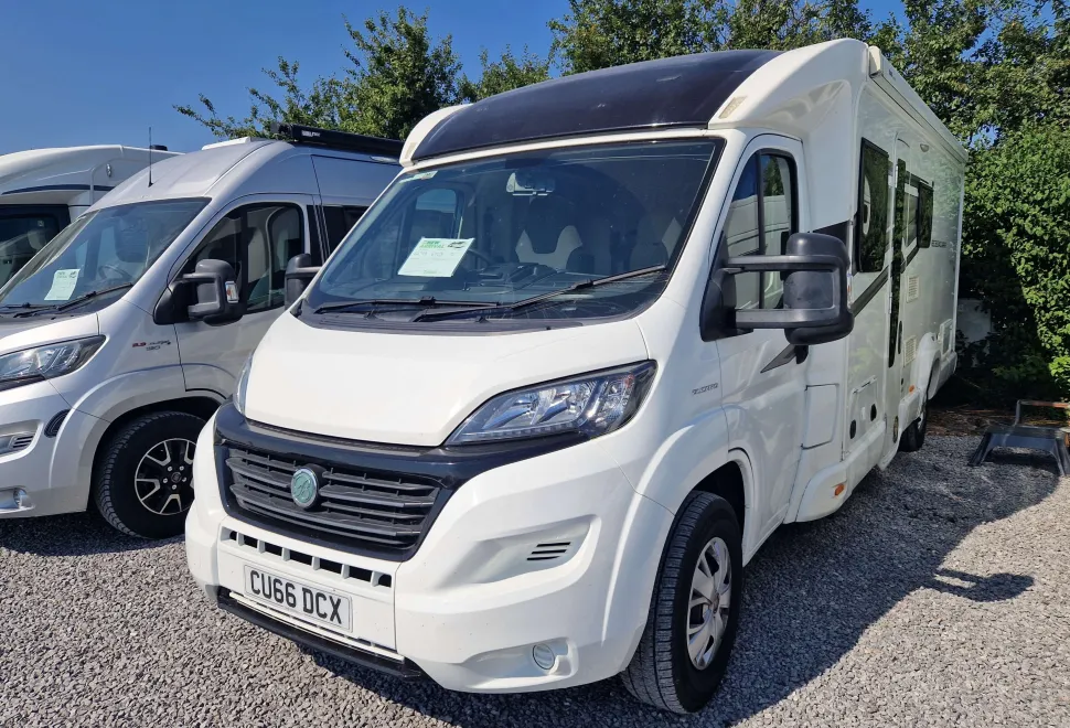 Bessacarr  400 494 2016