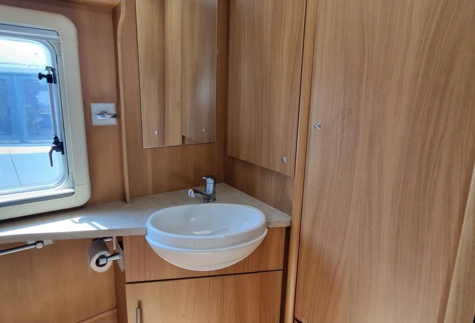 Swift Challenger 530 2006
