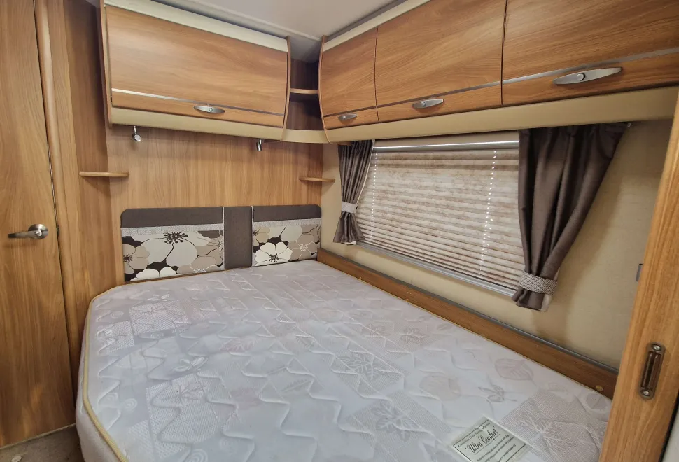 Swift Bolero 724FB 2012