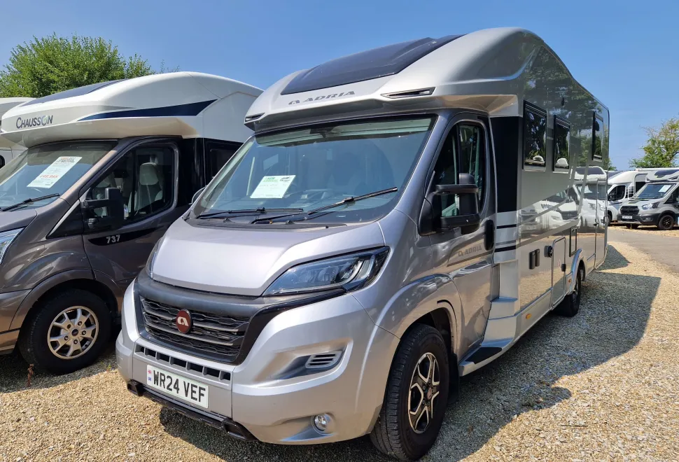 Adria Coral XL Plus 670 DL 2024