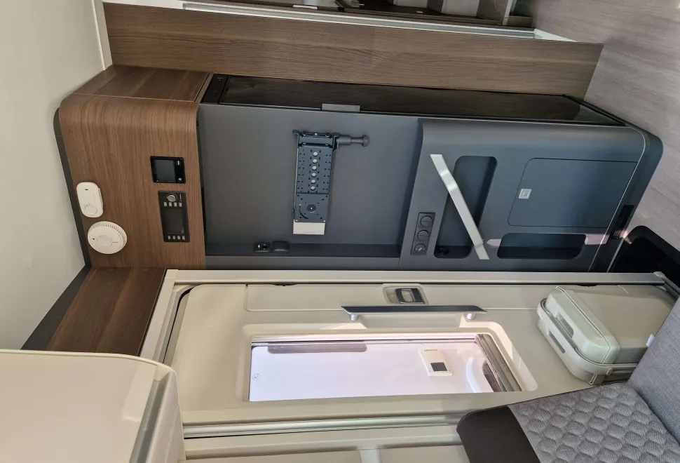 Adria Coral XL Plus 670 DL 2024