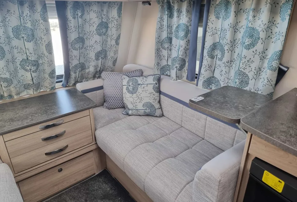 Elddis Chatsworth 550 2018