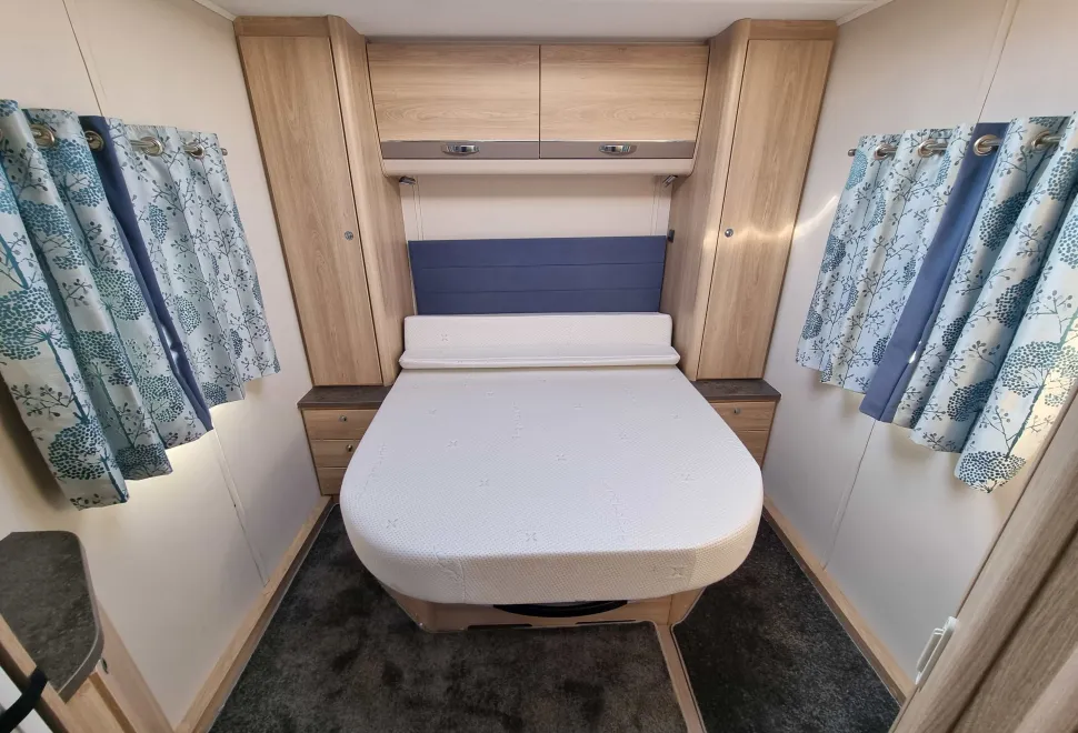 Elddis Chatsworth 550 2018
