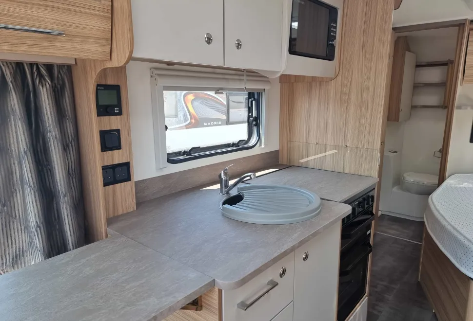 Bailey  Phoenix GT75 440 2024