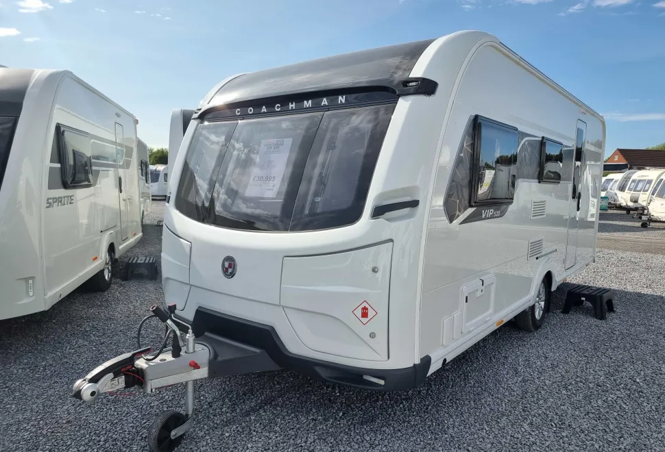 Coachman VIP 520 2025