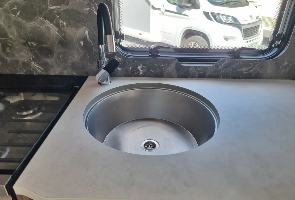 Coachman VIP 520 2025
