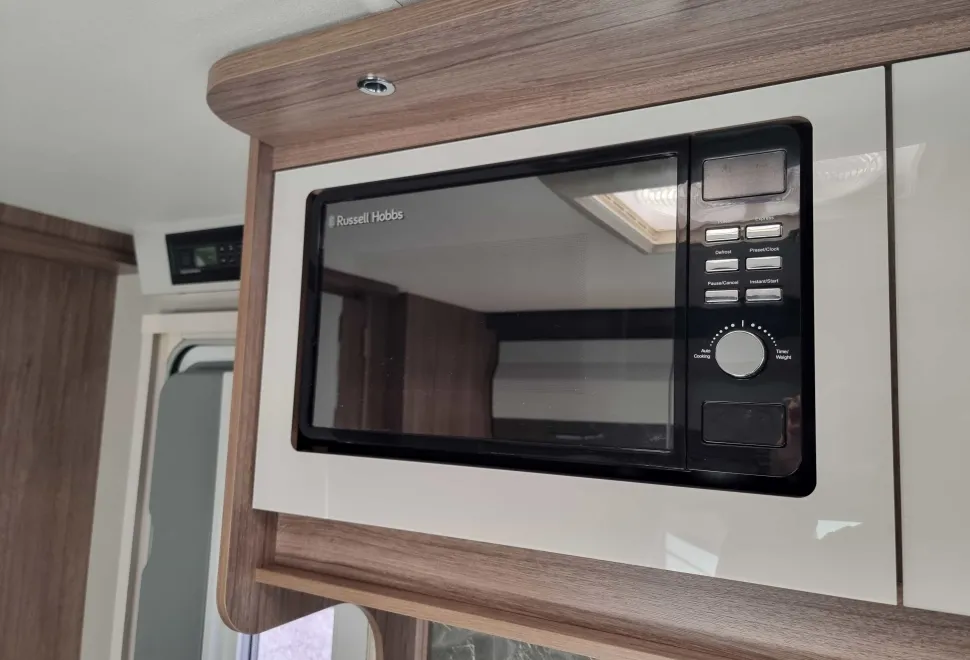 Coachman VIP 520 2025