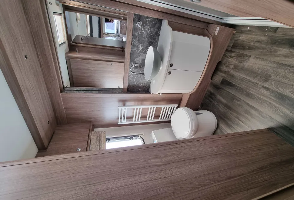 Coachman VIP 520 2025