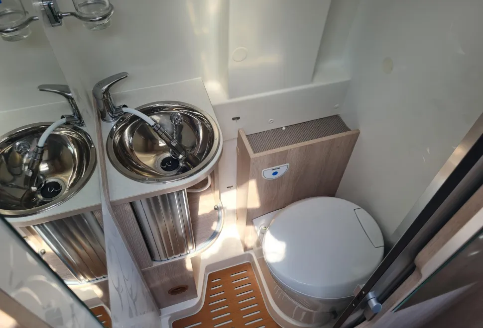 Rapido Van Series  2019