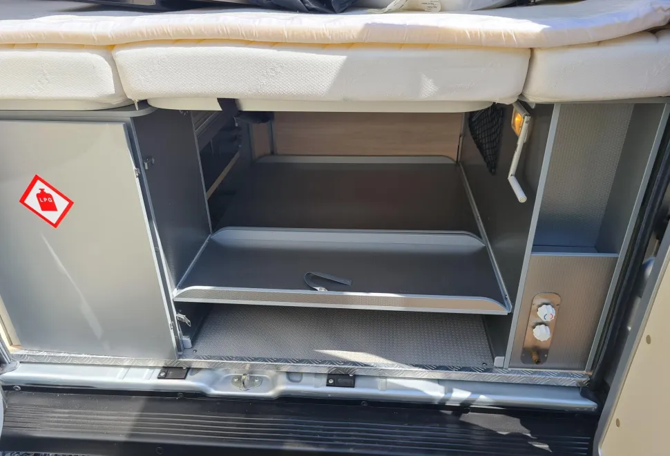 Rapido Van Series  2019
