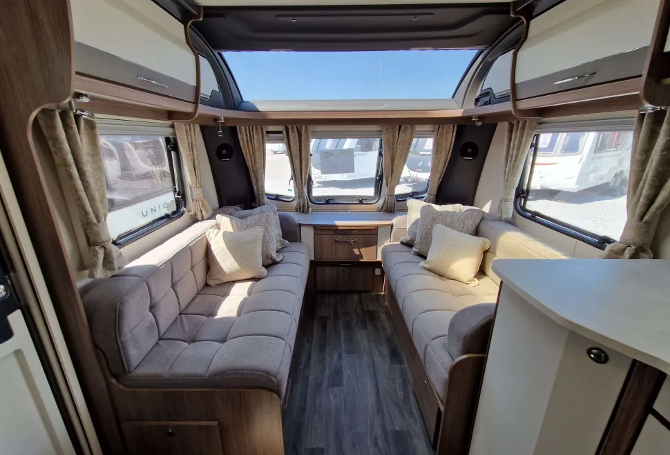 Coachman VIP 675 2024