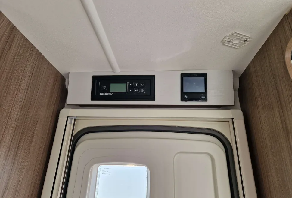 Coachman VIP 675 2024