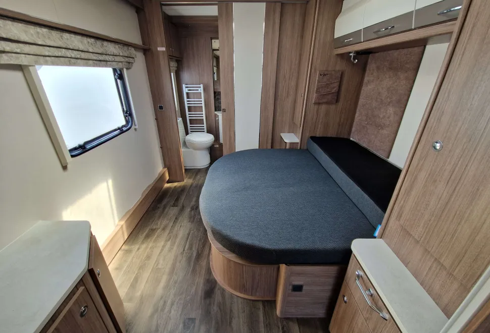 Coachman VIP 675 2024