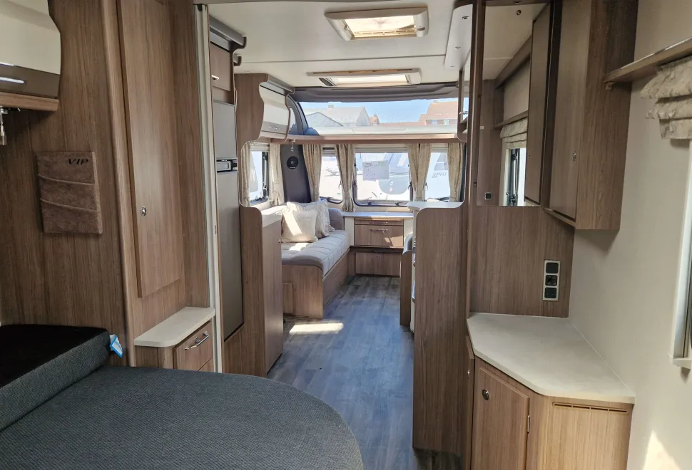 Coachman VIP 675 2024