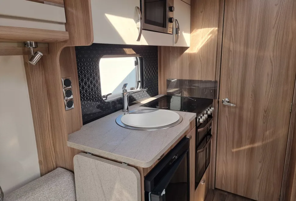 Swift Challenger 560 2022