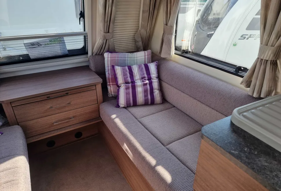 Bailey Phoenix+ 440 2019