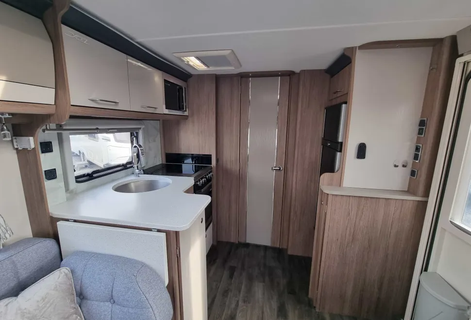 Coachman Laser Xcel 850 2021