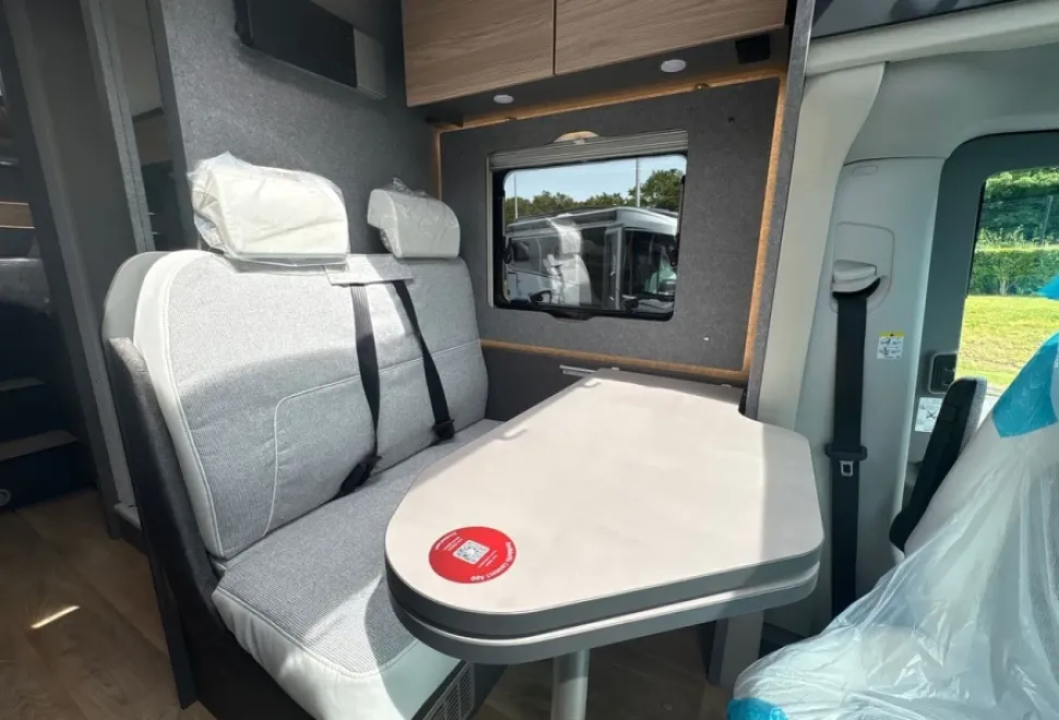 Dethleffs  Globebus 