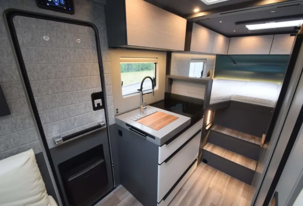 Niesmann and Bischoff  iSmove 2021