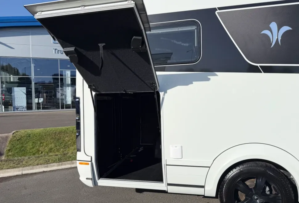 Niesmann and Bischoff  iSmove 2023