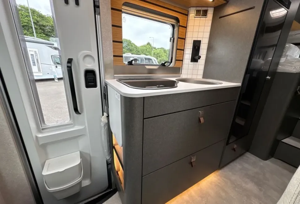 HYMER  ML-T 