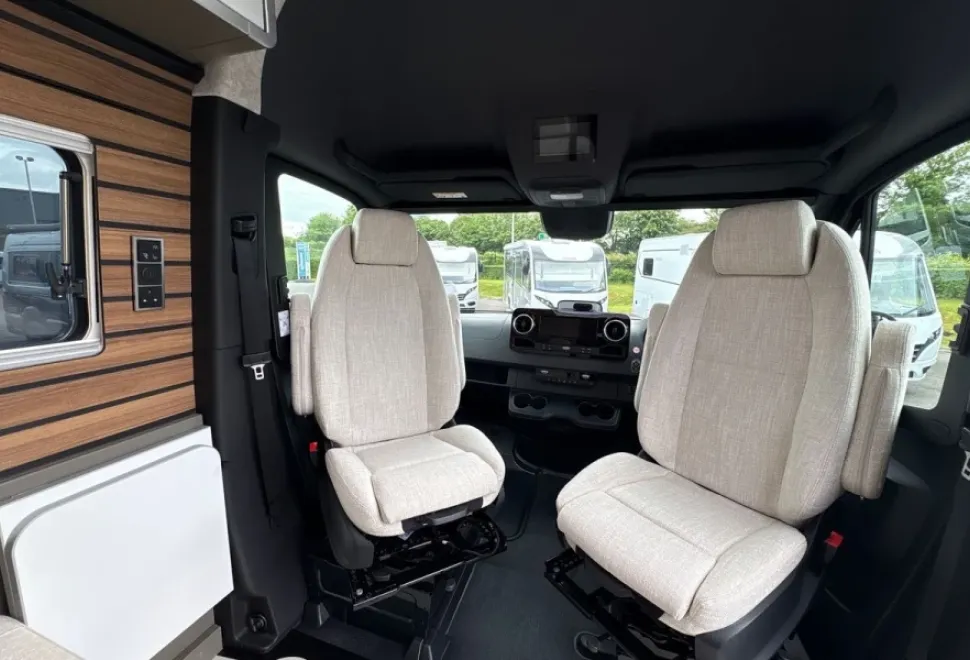 HYMER  Camper Van 