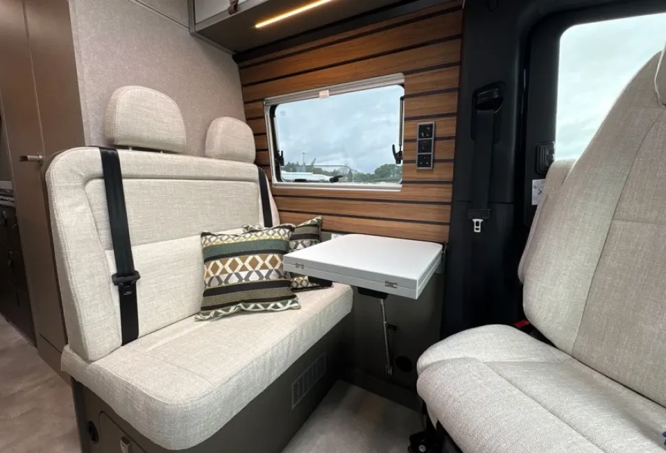 HYMER  Camper Van 