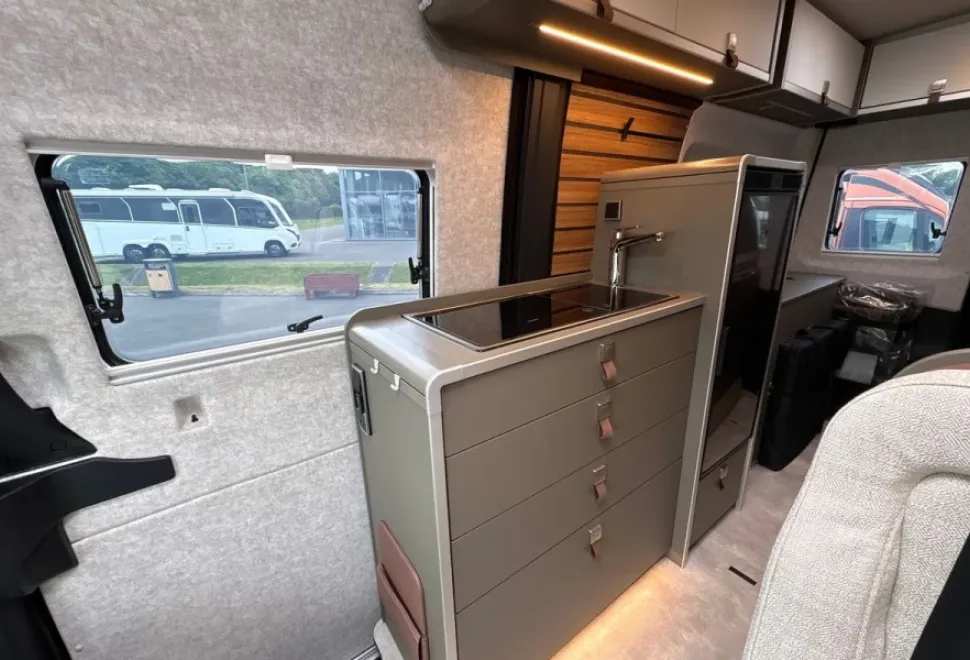 HYMER  Camper Van 