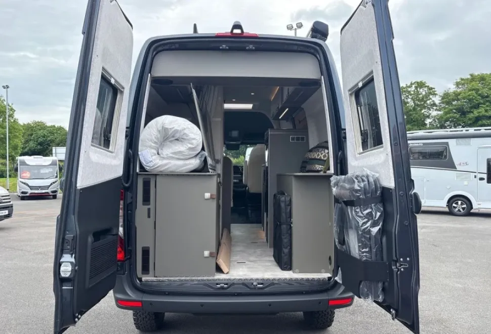 HYMER  Camper Van 