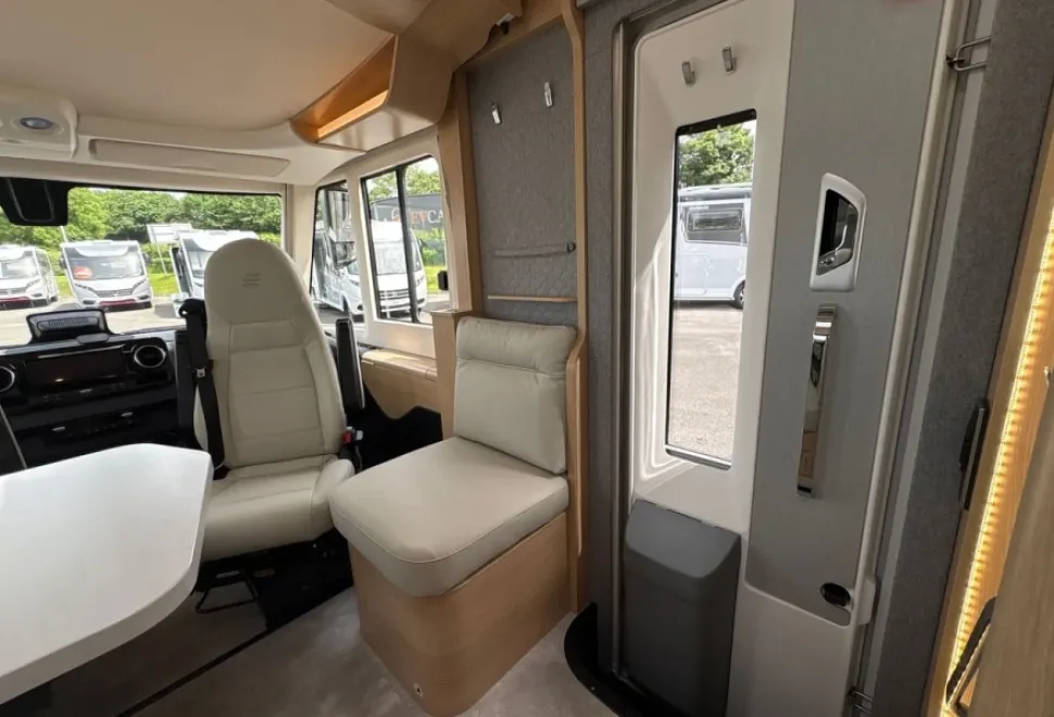 HYMER  B-Class MasterLine 