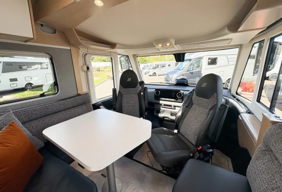 HYMER  B-Class MasterLine 