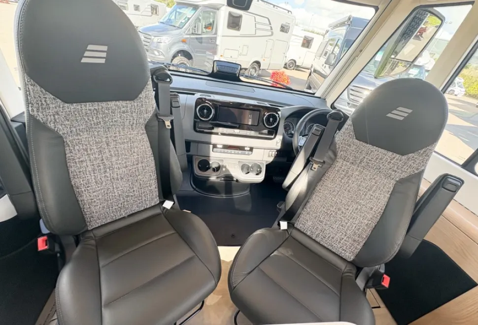 HYMER  B-Class MasterLine 