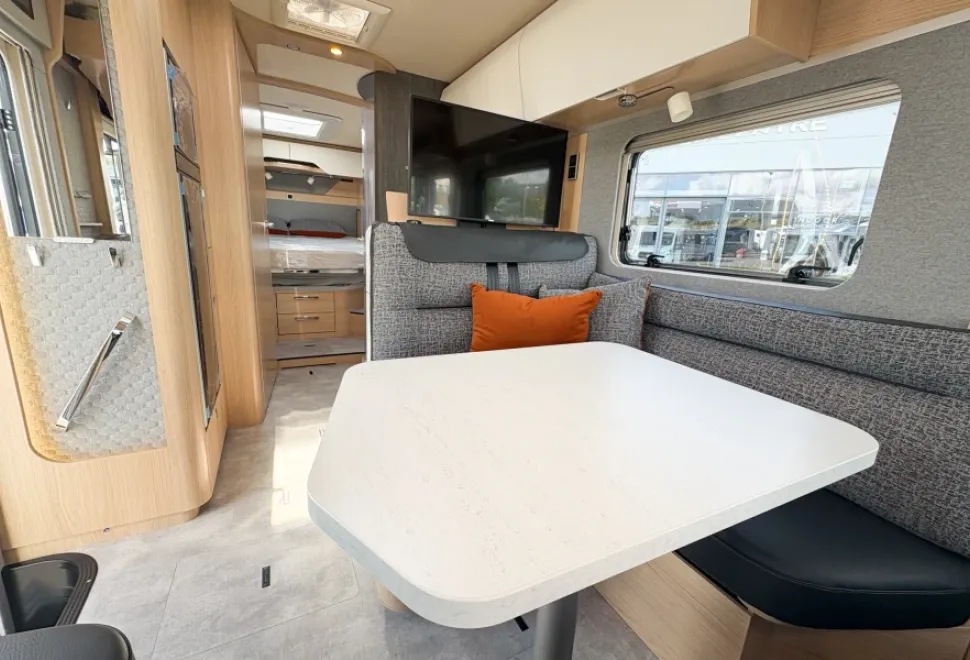 HYMER  B-Class MasterLine 