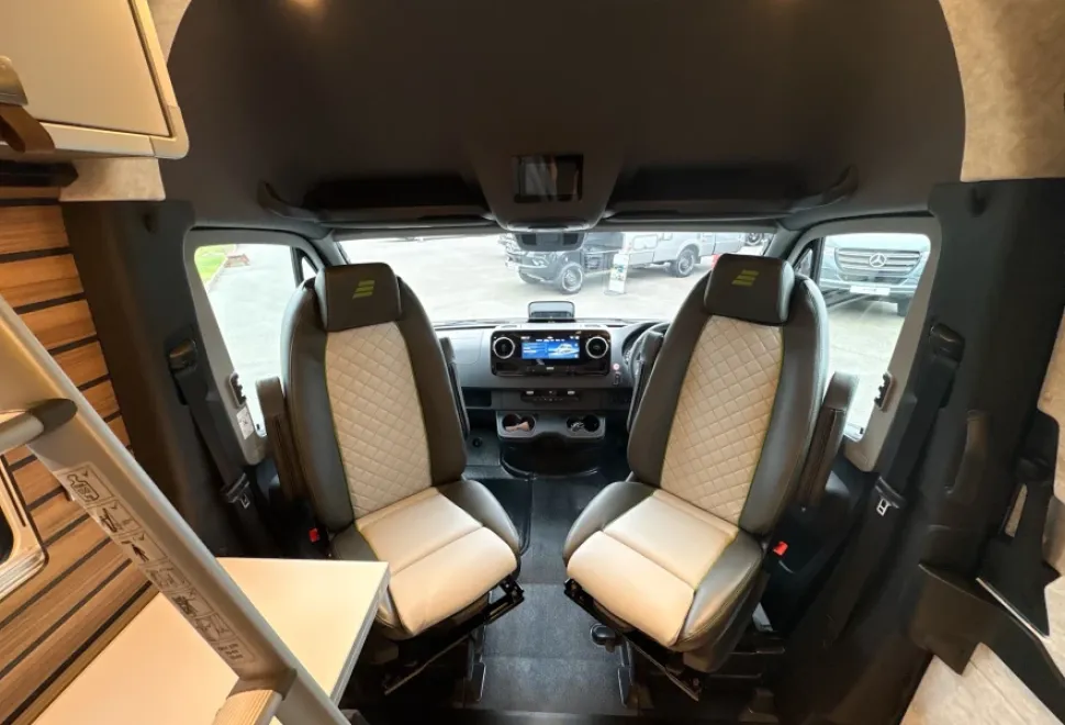 HYMER  Camper Van 