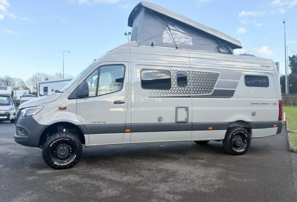 HYMER  Camper Van 