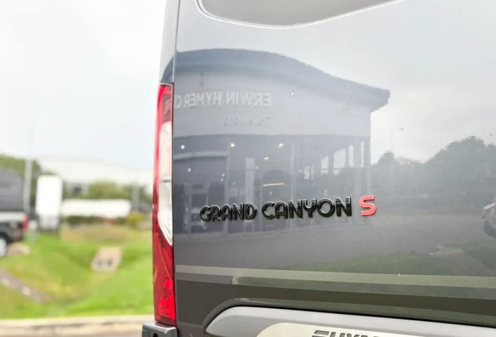 HYMER  Camper Van 