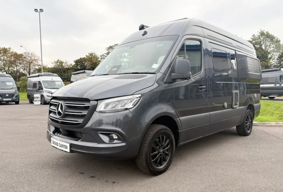 HYMER  Camper Van 