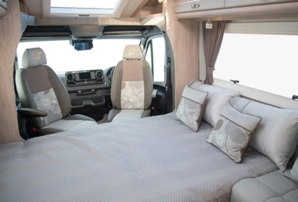 Auto-Sleeper Mercedes Benz Luxury Winchcombe 2024