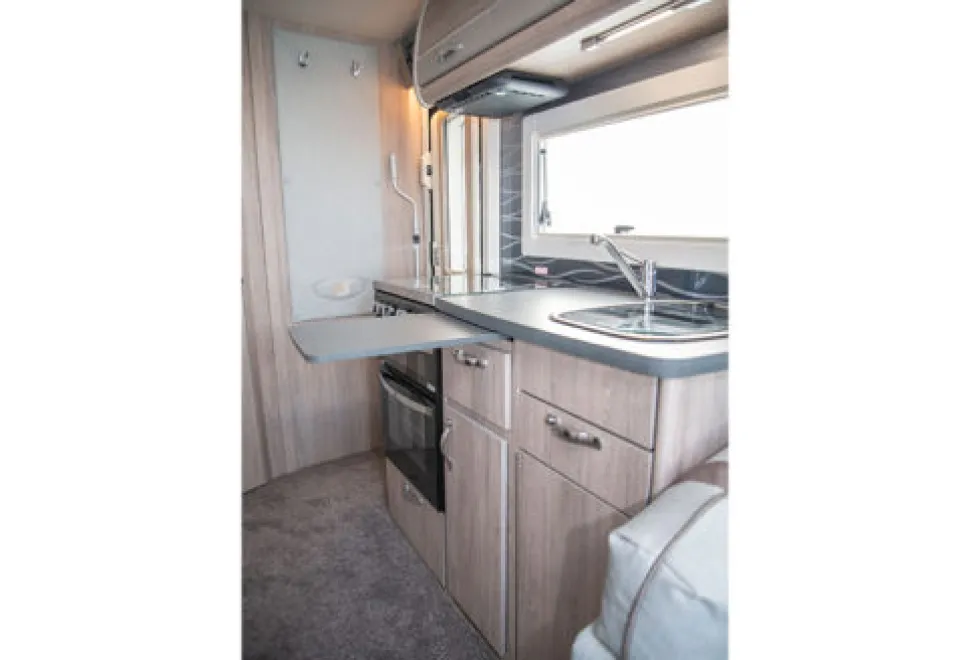 Auto-Sleeper Mercedes Benz Luxury Winchcombe 2024