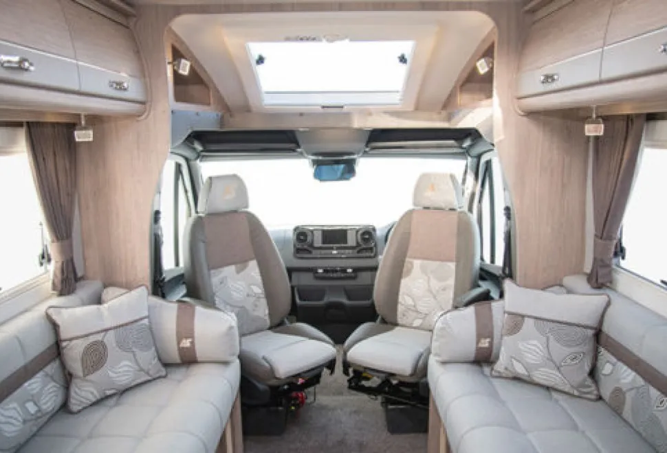 Auto-Sleeper Mercedes Benz Luxury Winchcombe 2024