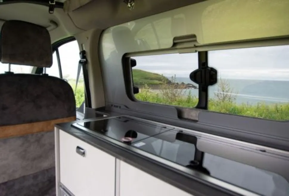 Auto-Sleeper Ford Custom Air 2025