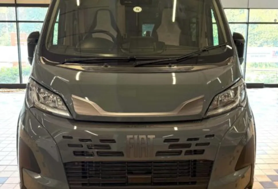Auto-Sleeper  Fiat Van Conversion Warwick XL 2025