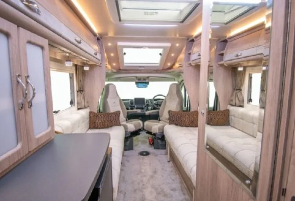 Auto-Sleeper Fiat Coach Built Nuevo EK Plus 2025