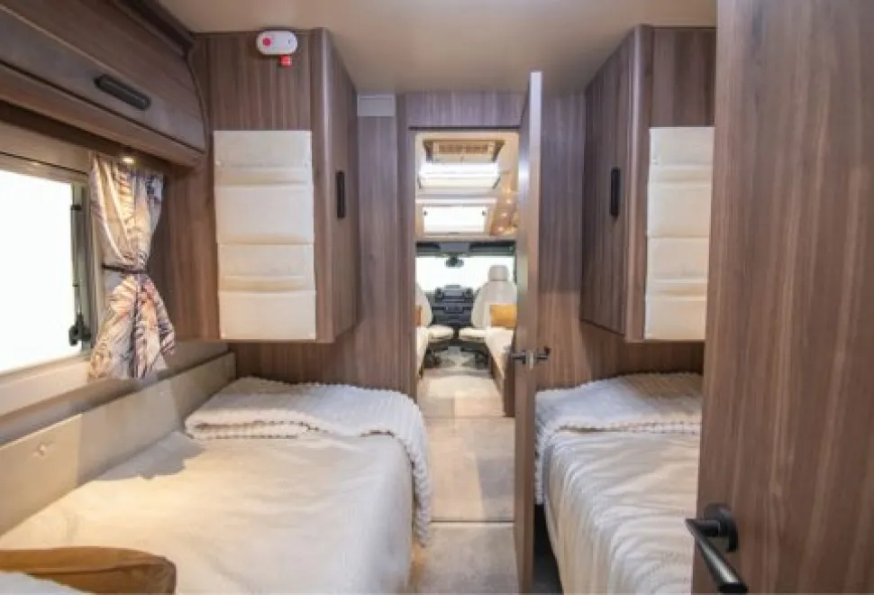 Auto-Sleeper Mercedes Benz Luxury Burford Duo 2025