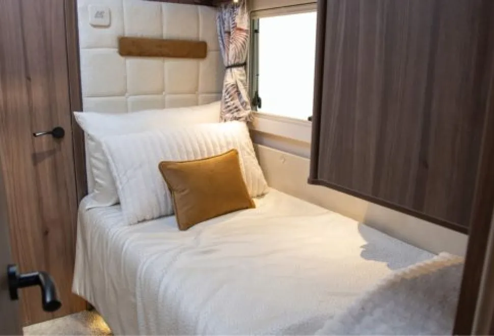 Auto-Sleeper Mercedes Benz Luxury Burford Duo 2025