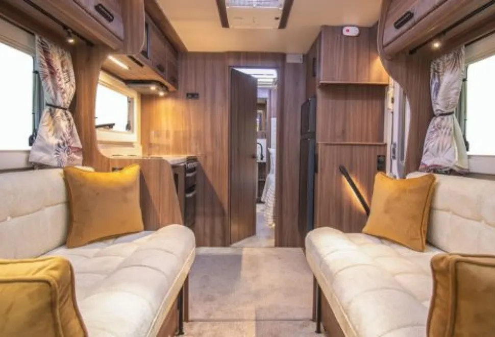 Auto-Sleeper Mercedes Benz Luxury Burford Duo 2025