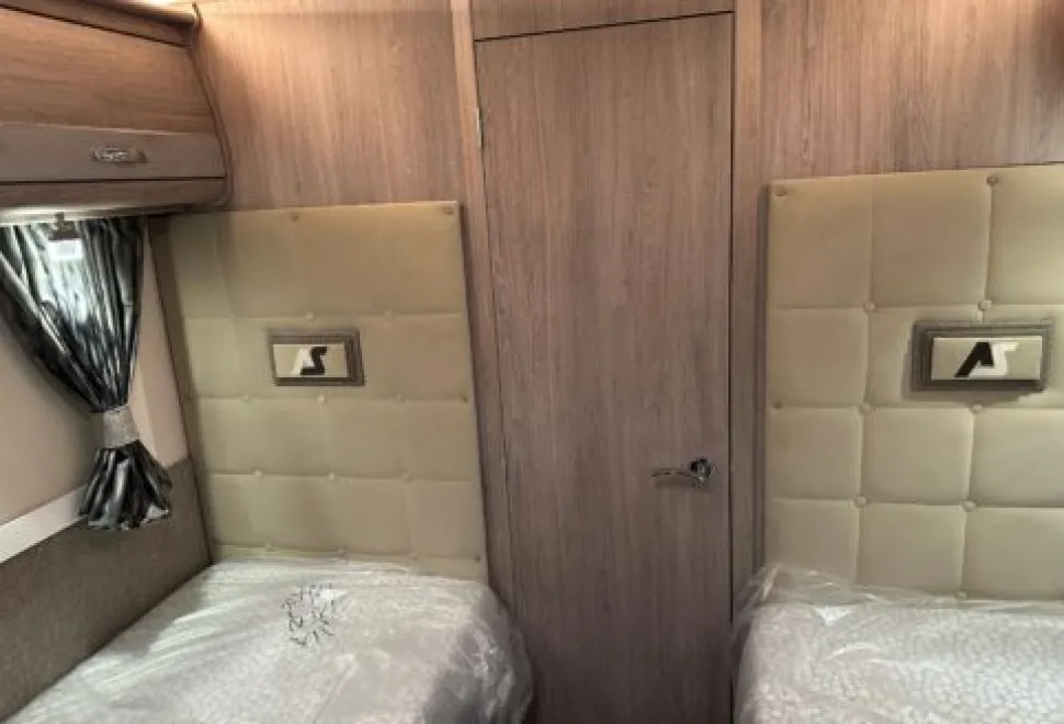 Auto-Sleeper Mercedes Benz Luxury Burford Duo 2025